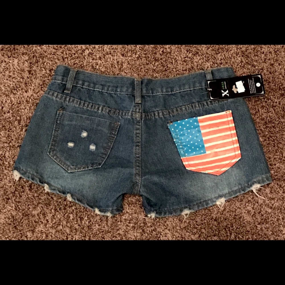 NWT Japan & Korea Fashion Ripped Jean Shorts